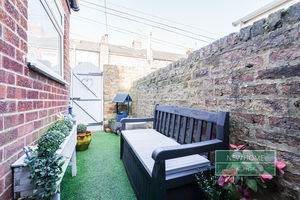 Photo 17- click for photo gallery